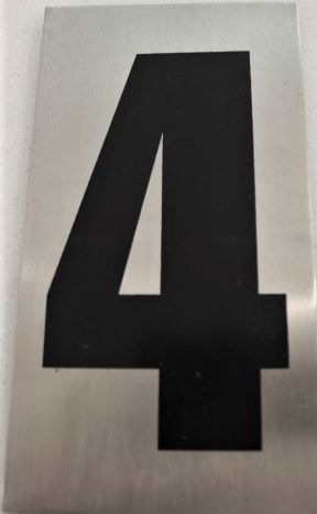 SEÑALETICA NÚMERO 4 RECTÁNGULO (Venta hasta agotar stock)